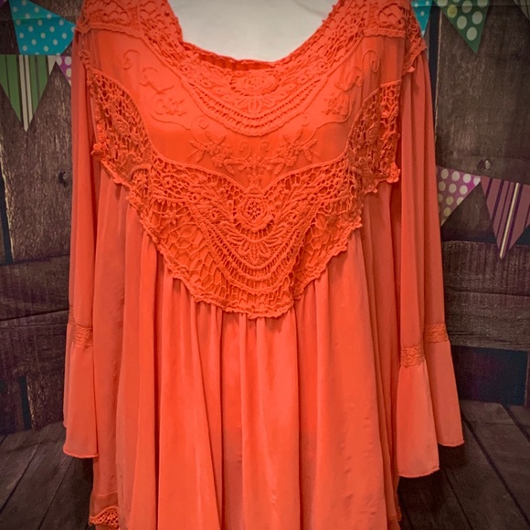 Tops - Flowy Layered Top